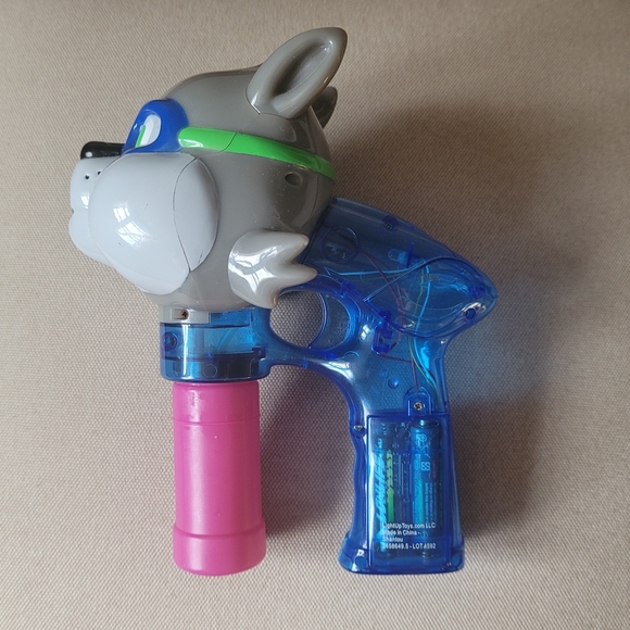 GREAT WOLF LODGE Bubble Toy - Picture 4 of 7